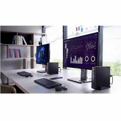 Computadora de escritorio Lenovo ThinkCentre neo 50q Gen 5 13B9002WCA (13B9002WCA)