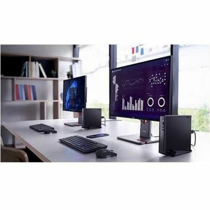 Computadora de escritorio Lenovo ThinkCentre neo 50q Gen 5 13B90030CA (13B90030CA)