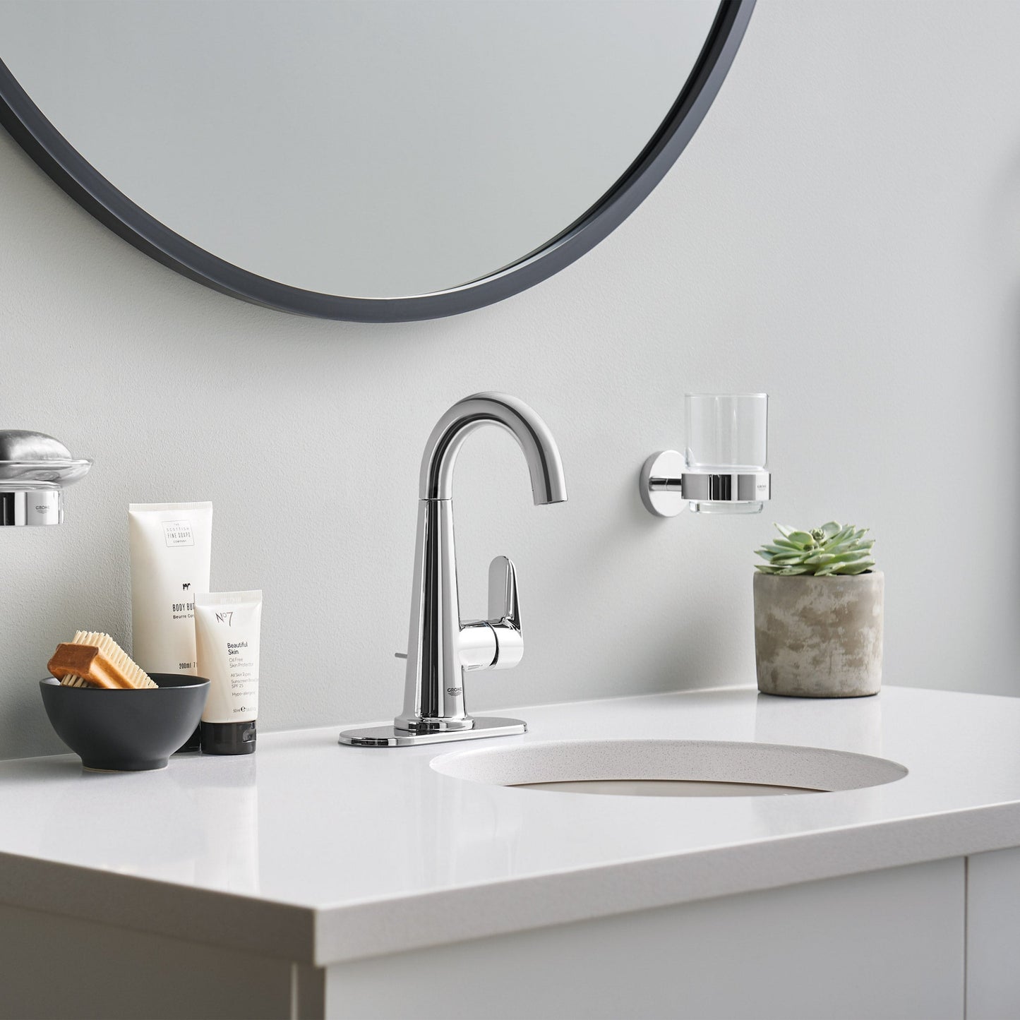 GROHE Veletto Centerset Single Handle Bathroom Faucet (23837000)