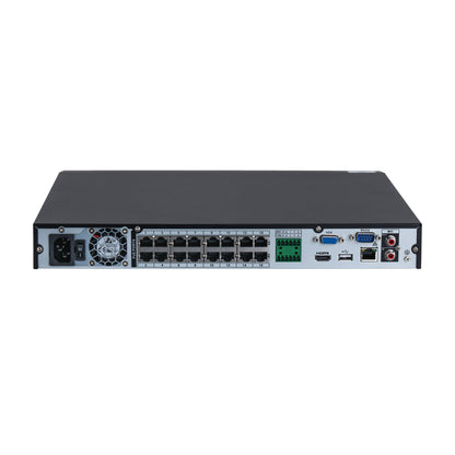 Système NVR Lorex 4K 16 canaux 4 To avec 6 caméras Bullet, 4 caméras dôme et une caméra panoramique/inclinaison/zoom (TN86464-A6C4P1)