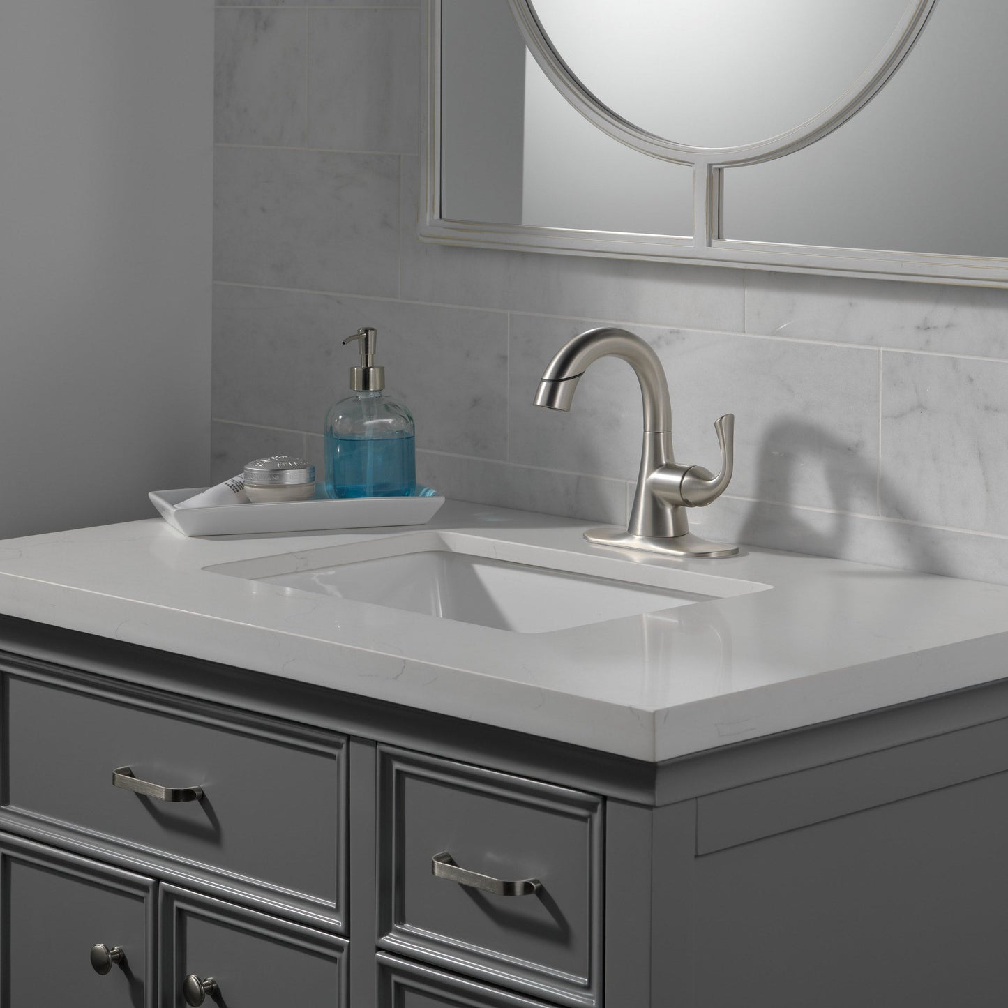 Delta Lampard Single Handle Pull-Down Bathroom Faucet (15764LF-SPPD)
