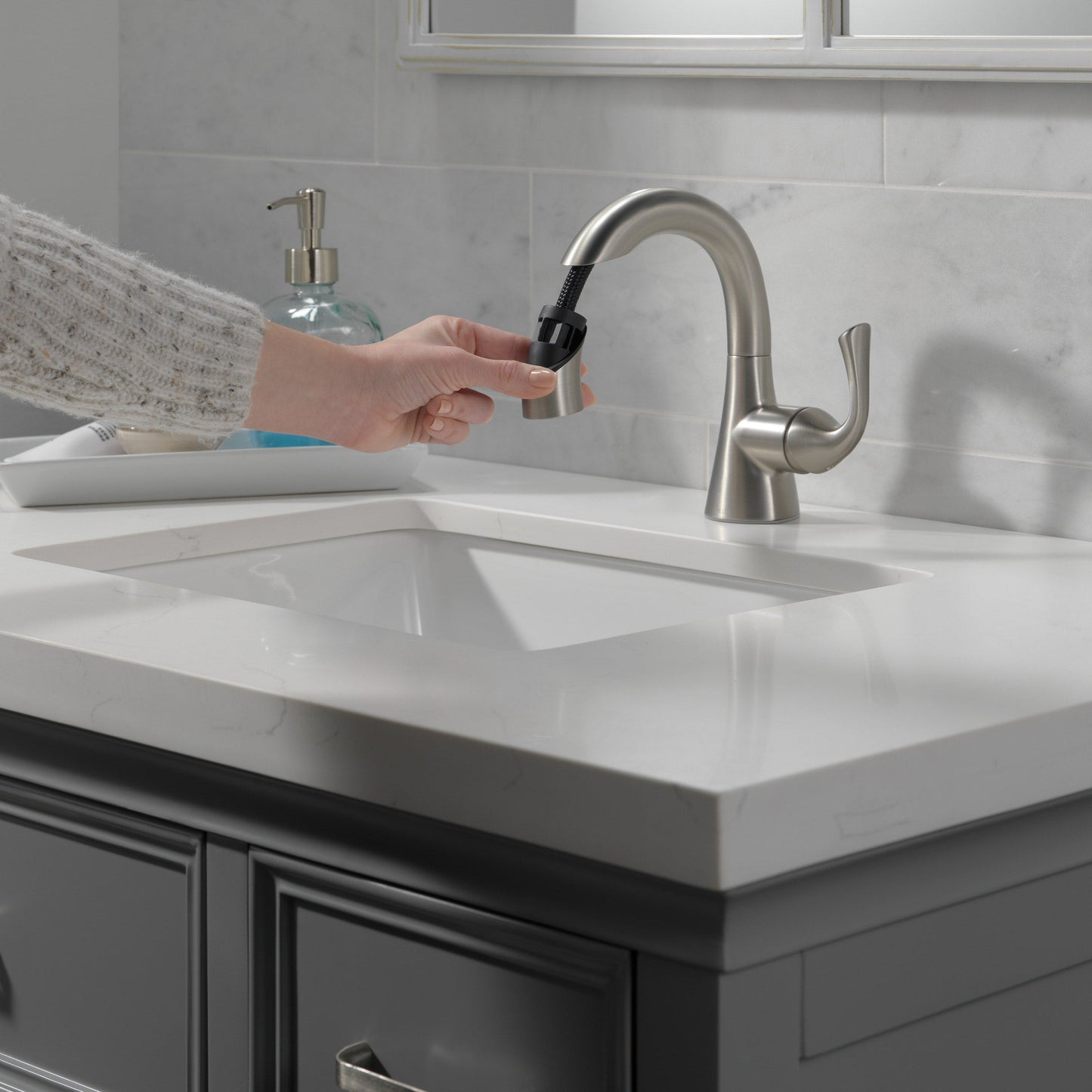 Delta Lampard Single Handle Pull-Down Bathroom Faucet (15764LF-SPPD)