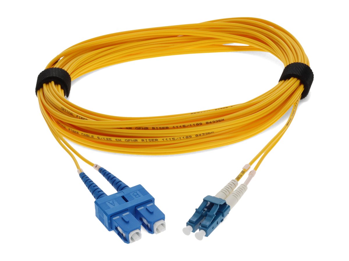 Cable de conexión dúplex amarillo adicional de 15 M Lc a USC OS2
