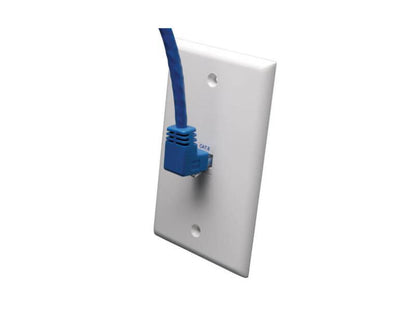 Câble Tripp Lite Cat6 Gigabit coudé vers le haut, 5 pieds, bleu 5