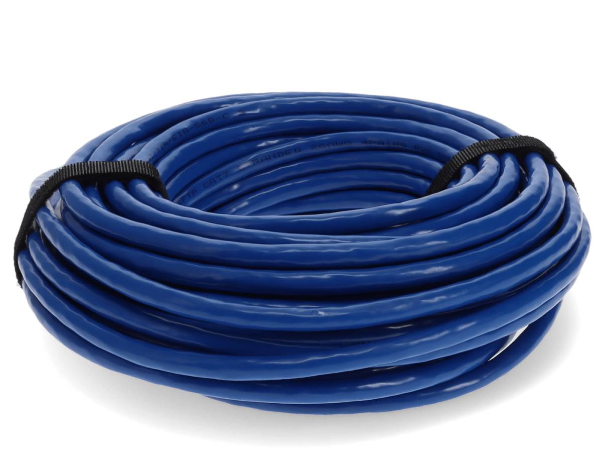 Module complémentaire 6 pouces RJ-45 (mâle) vers RJ-45 (mâle) Cat7 blindé droit